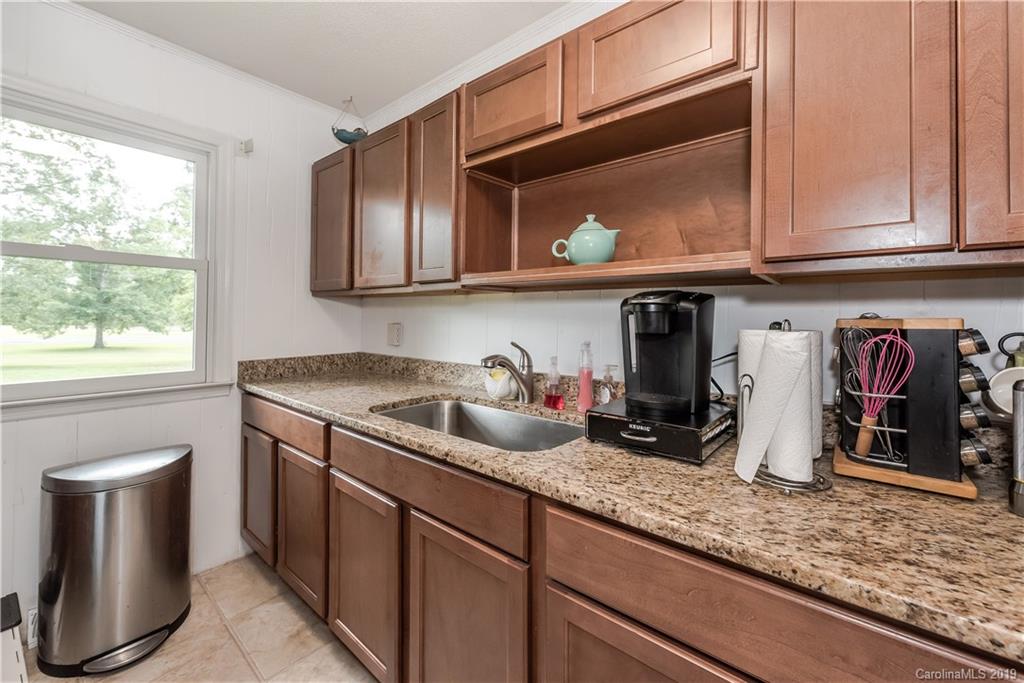 5613 Camp Creek Road Lancaster, SC 29720 - Photo 9 of 46 Gallery Image 9