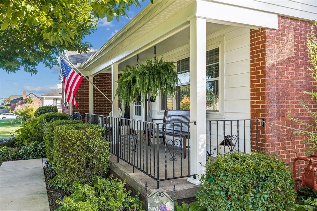 2116 Ridge Road Monaca, PA 15061 - Photo 3 of 35 Gallery Image 3
