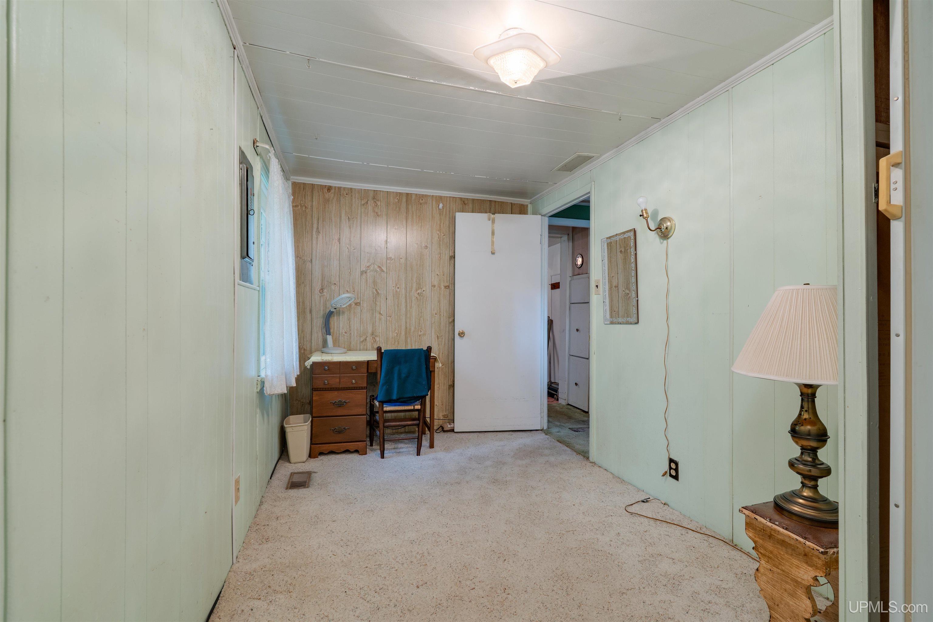 698 River Road Manistique, MI 49854 - Photo 20 of 33 Gallery Image 20
