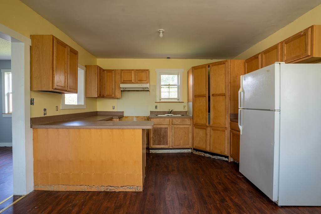 407 Union Street Springfield, MA 01105 - Photo 20 of 31
