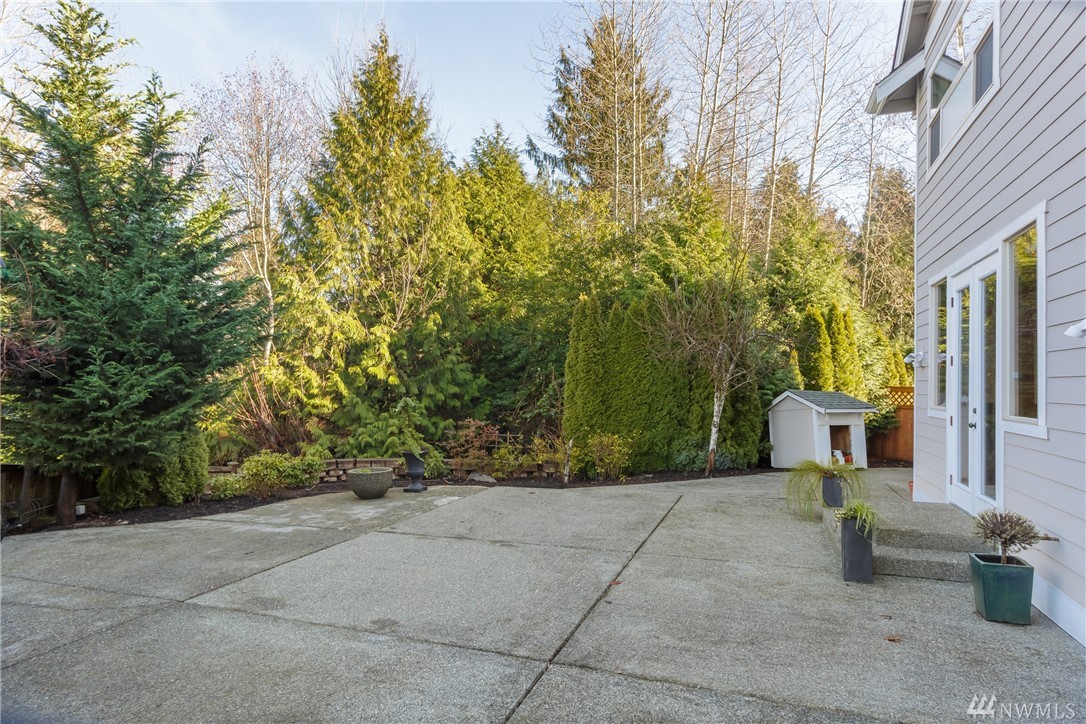 5562 Northeast 17th Street Renton, WA 98059 - Photo 20 of 21