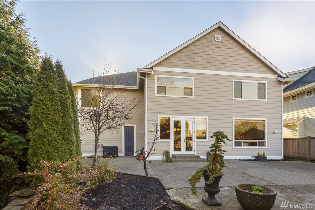 5562 Northeast 17th Street Renton, WA 98059 - Photo 21 of 21