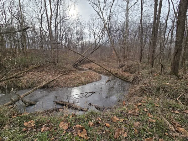 $1,200,000 | 2749 East County Road 1200 North, Brazil, IN 47834