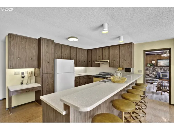 $564,900 | 4448 Knoop Avenue, Eugene, OR 97402