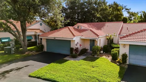 $274,999 | 608 Tyson Terrace, Unit 8, Venice, FL 34285
