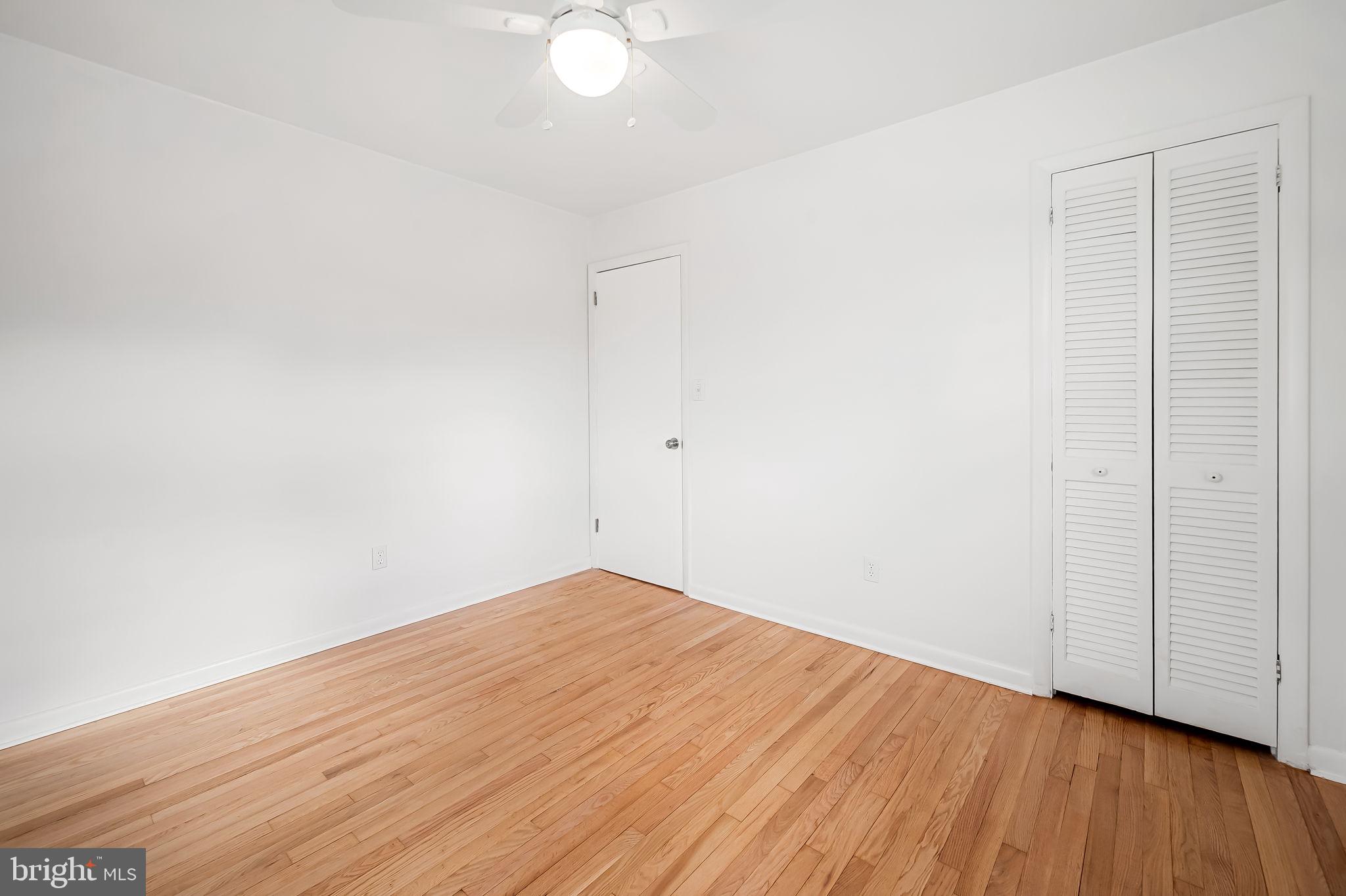 302 18th Avenue Baltimore, MD 21225 - Photo 18 of 36