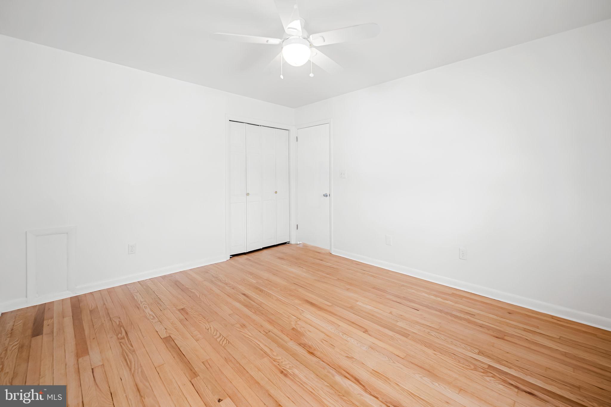 302 18th Avenue Baltimore, MD 21225 - Photo 20 of 36