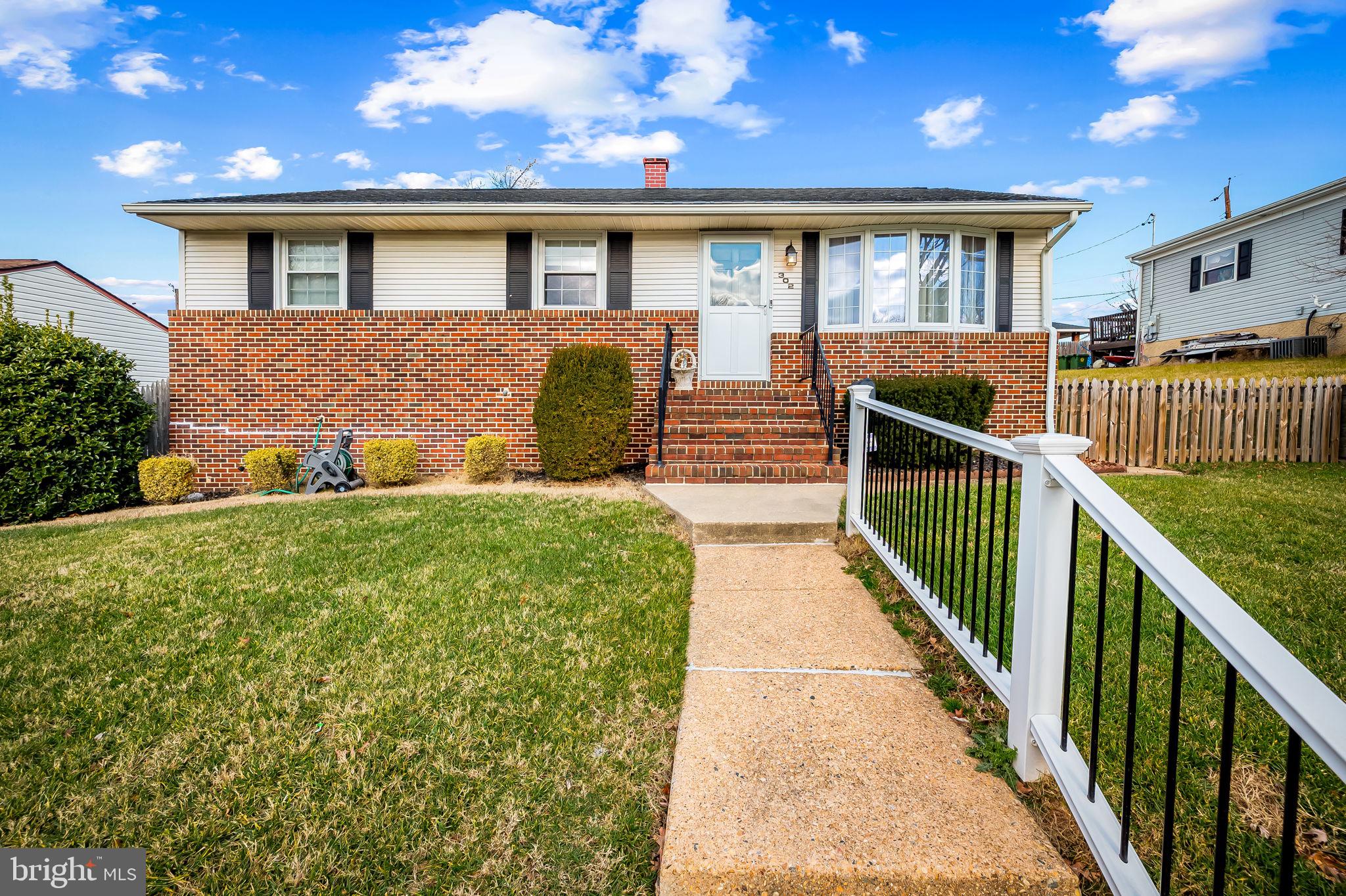 302 18th Avenue Baltimore, MD 21225 - Photo 4 of 36