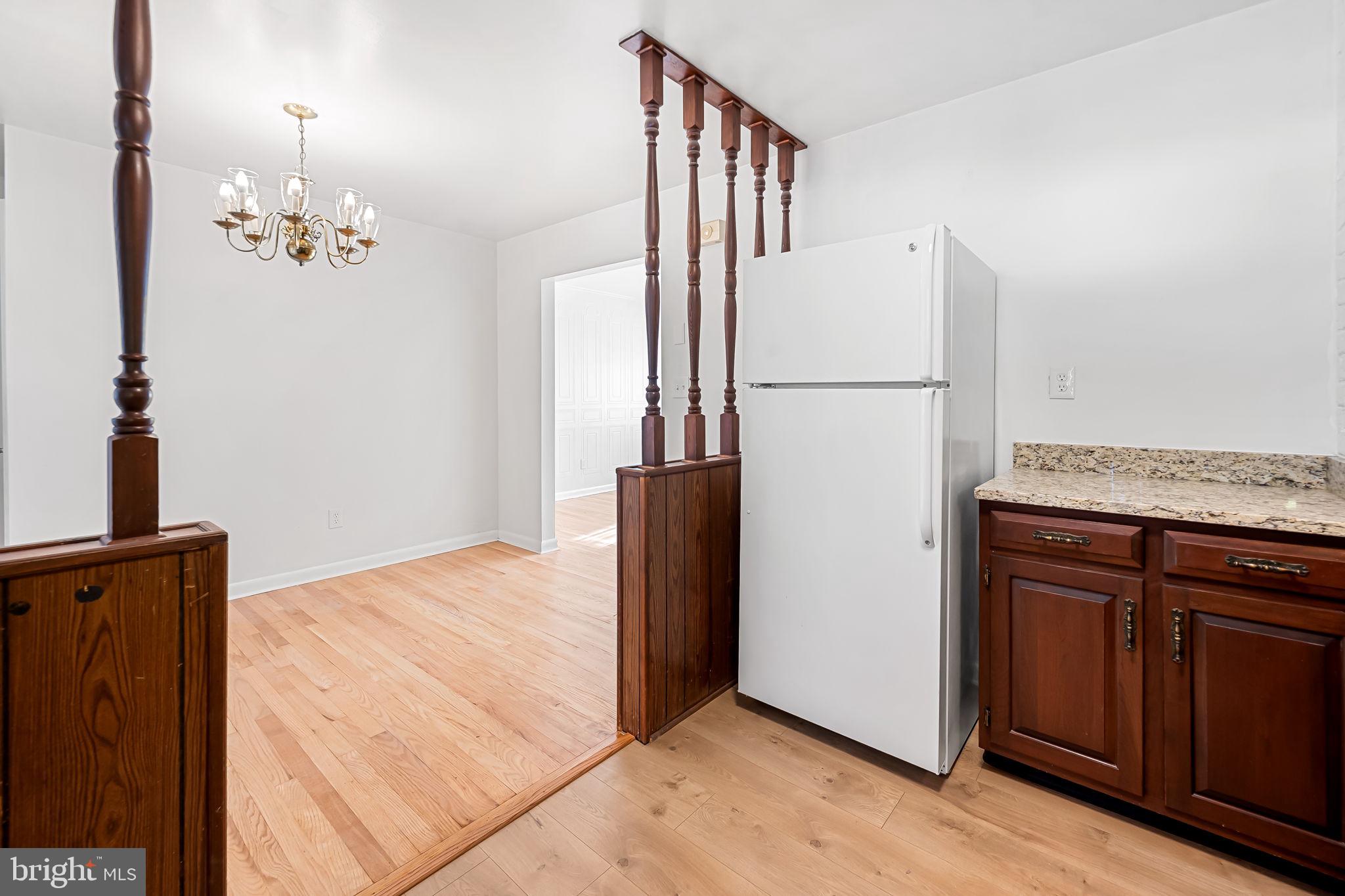 302 18th Avenue Baltimore, MD 21225 - Photo 10 of 36