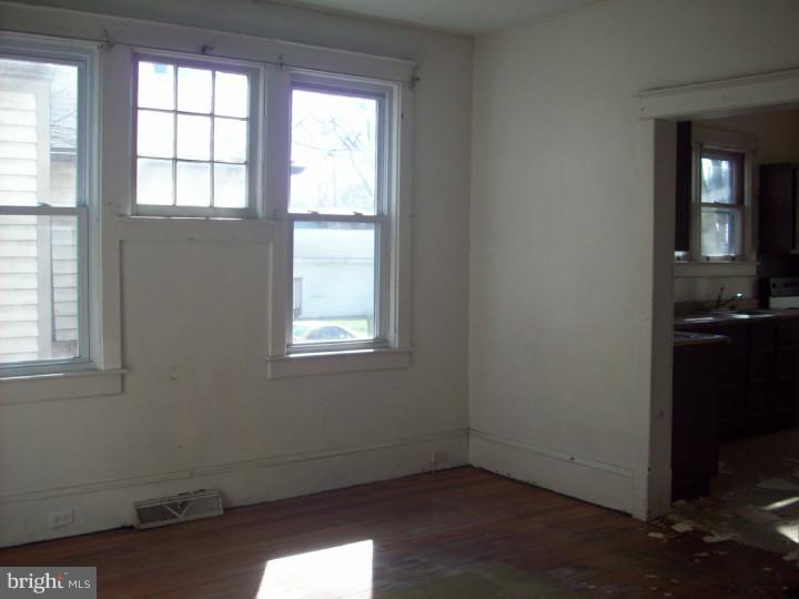 43-45 Chestnut Street Salem, NJ 08079 - Photo 13 of 25 Gallery Image 13