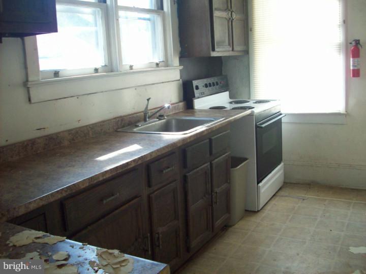 43-45 Chestnut Street Salem, NJ 08079 - Photo 14 of 25 Gallery Image 14