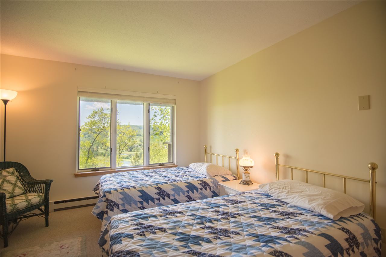 443 Alden Partridge Road, Unit C Hartford, VT 05059 - Photo 14 of 21 Gallery Image 14