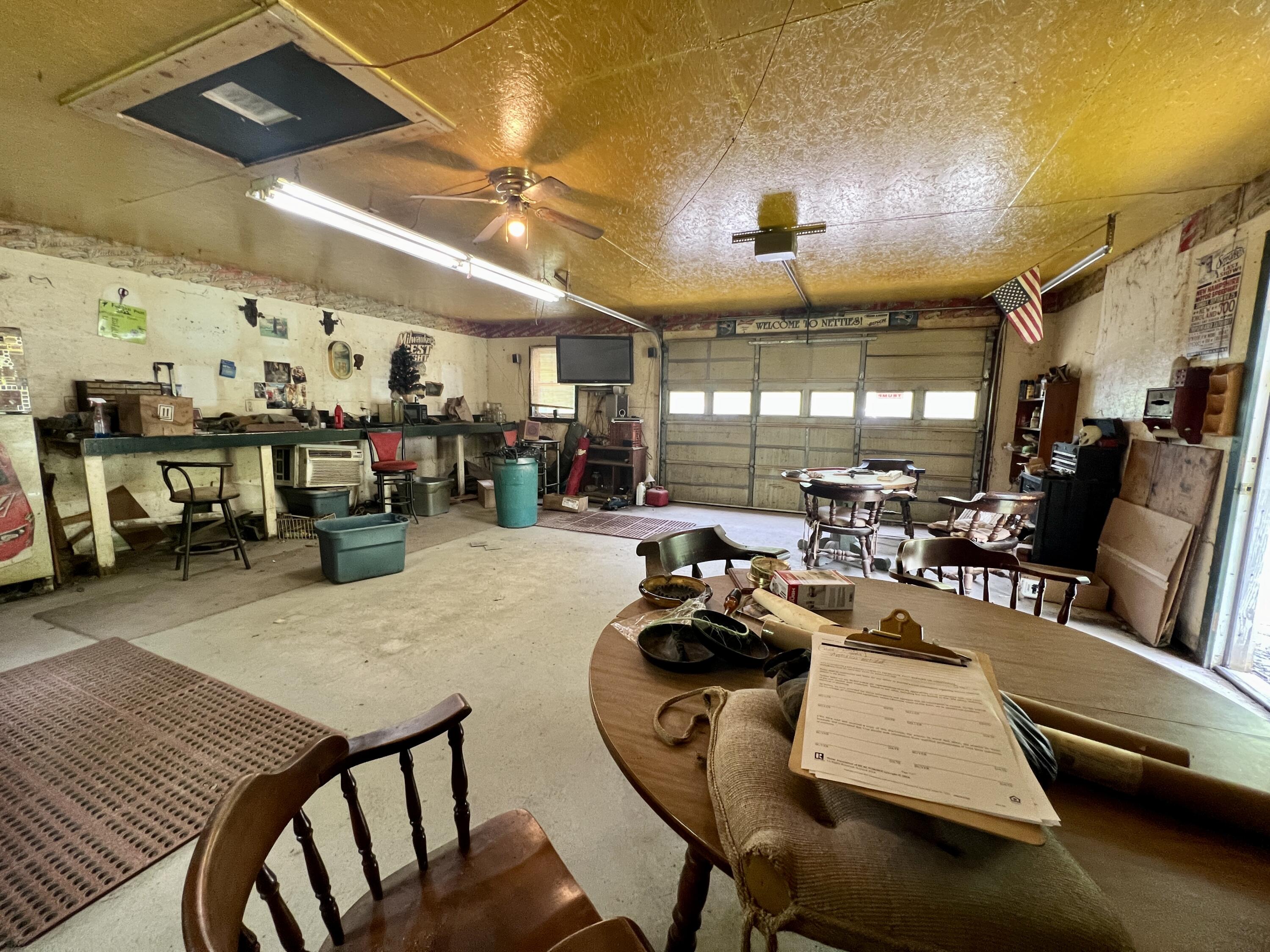 189 Commercial Street St. Albans, ME 04971 - Photo 13 of 13 Garage