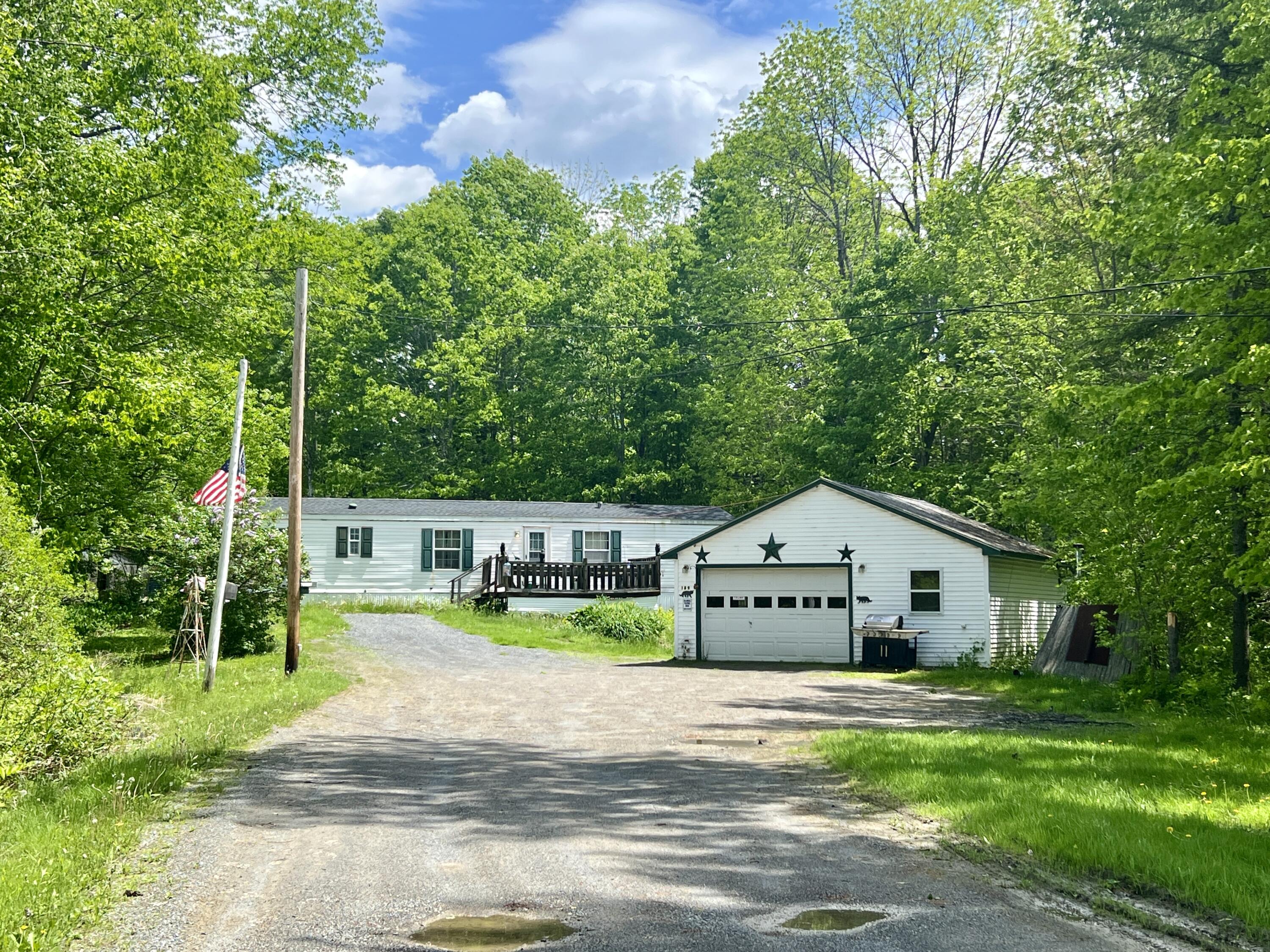 189 Commercial Street St. Albans, ME 04971 - Photo 2 of 13 Front