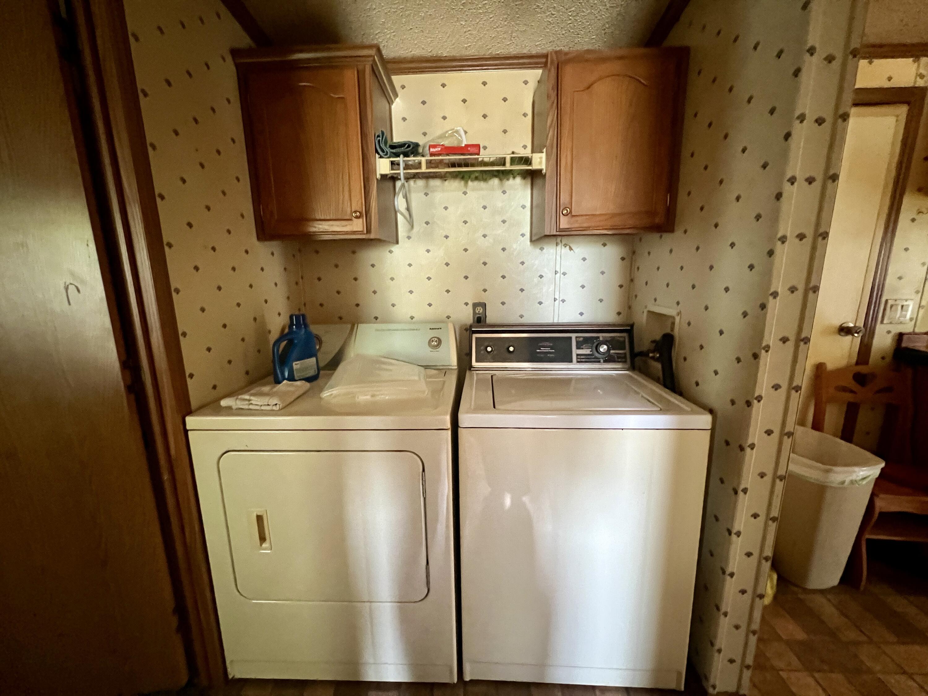 189 Commercial Street St. Albans, ME 04971 - Photo 10 of 13 Laundry