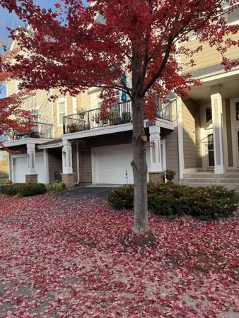 $289,900 | 15570 Eagles Nest Way, Unit 811, Apple Valley, MN 55124