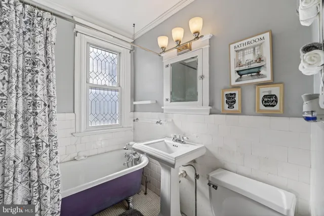 $859,999 | 4301 4th Street Northwest, Washington, DC 20011