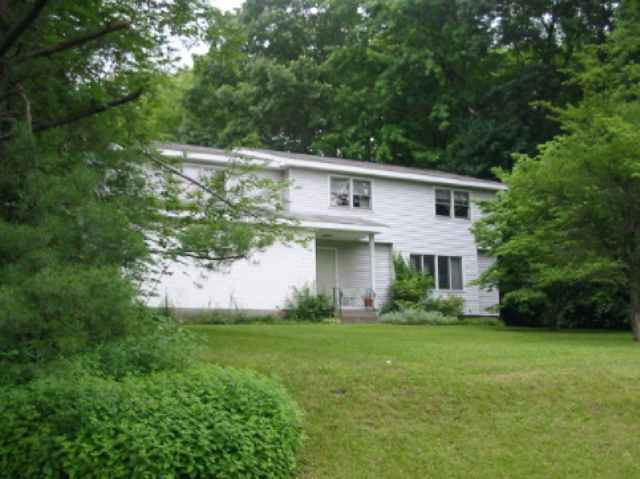 877 Inman Road Niskayuna, NY 12309 - Photo 1 of 2 Photo 1
