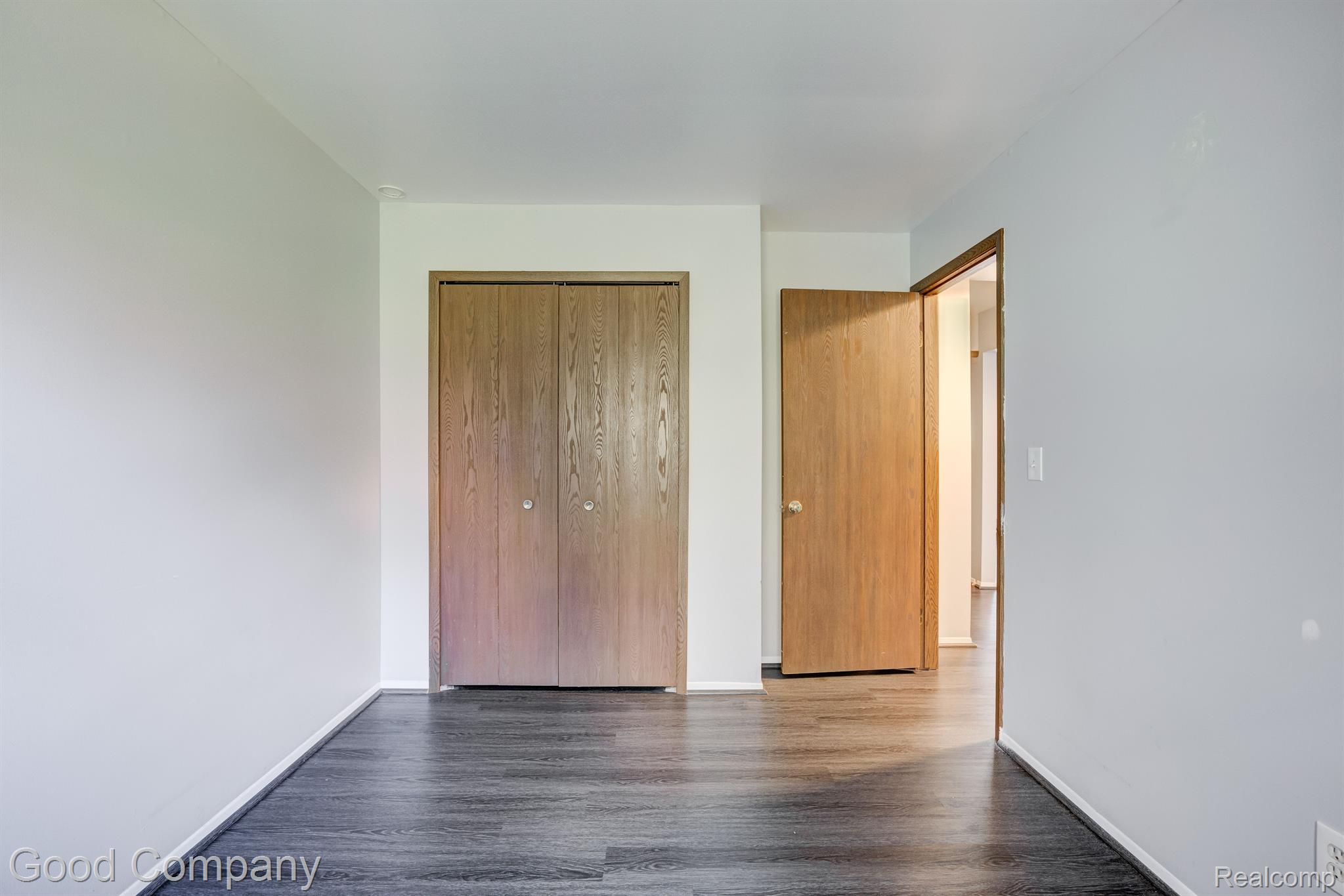 30464 Utica Road Roseville, MI 48066 - Photo 16 of 21 Gallery Image 16