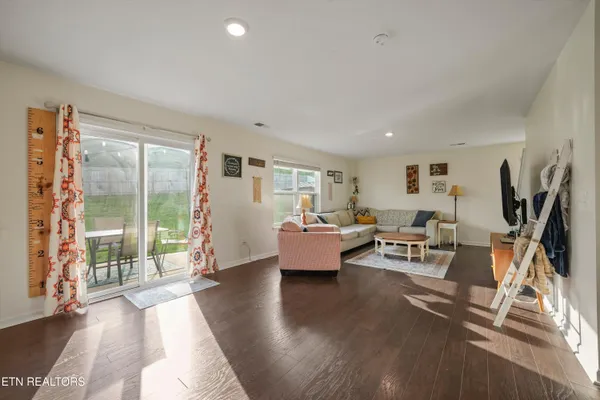 $335,000 | 333 Aspen Drive, Jefferson City, TN 37760