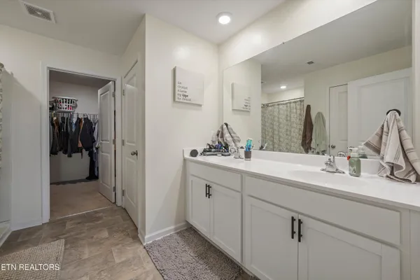 $335,000 | 333 Aspen Drive, Jefferson City, TN 37760