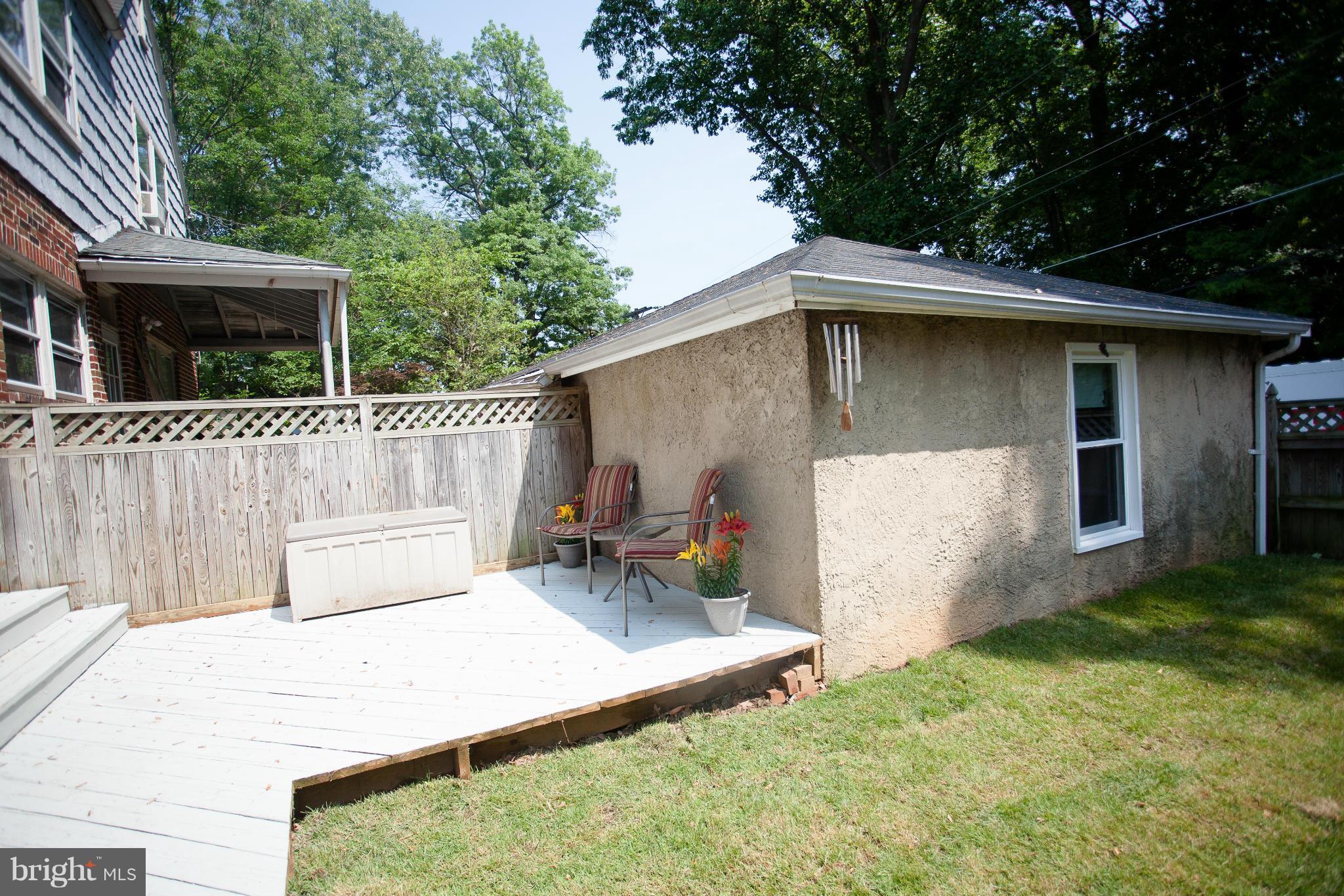 2 Somerset Road Catonsville, MD 21228 - Photo 26 of 30 Exterior (Rear)