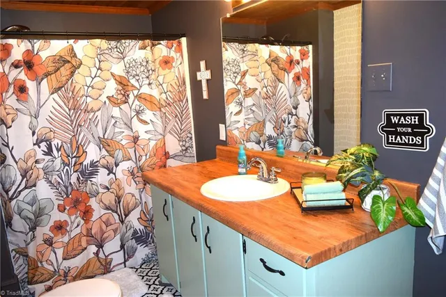 $220,000 | 507 Columbia Avenue, Ramseur, NC 27316