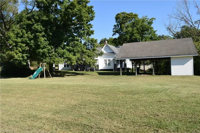 $220,000 | 507 Columbia Avenue, Ramseur, NC 27316