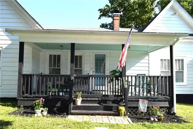 $220,000 | 507 Columbia Avenue, Ramseur, NC 27316