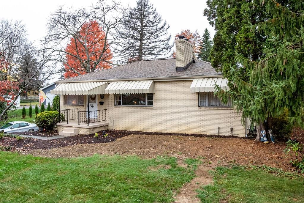 370 Barclay Hill Road Beaver, PA 15009 - Photo 3 of 22 Gallery Image 3