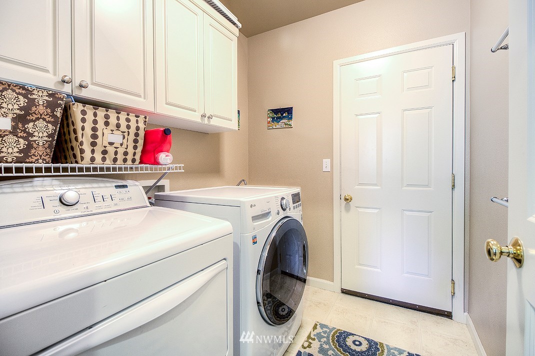3903 207th Place Southeast Bothell, WA 98021 - Photo 13 of 25