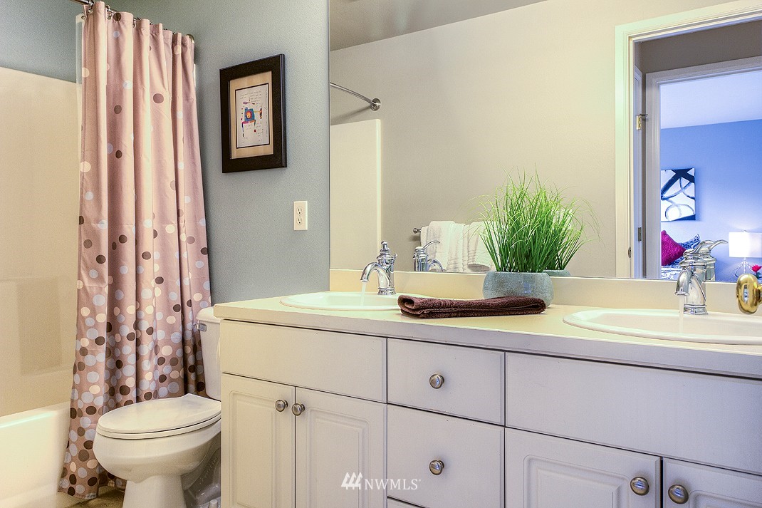 3903 207th Place Southeast Bothell, WA 98021 - Photo 20 of 25