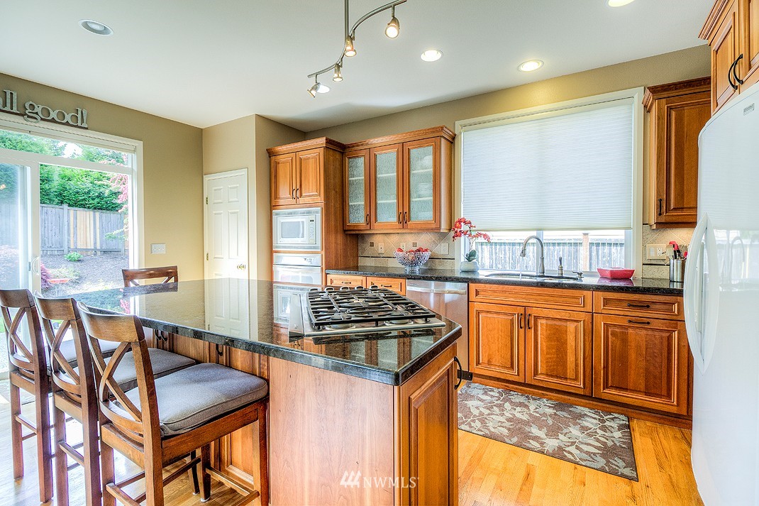 3903 207th Place Southeast Bothell, WA 98021 - Photo 9 of 25