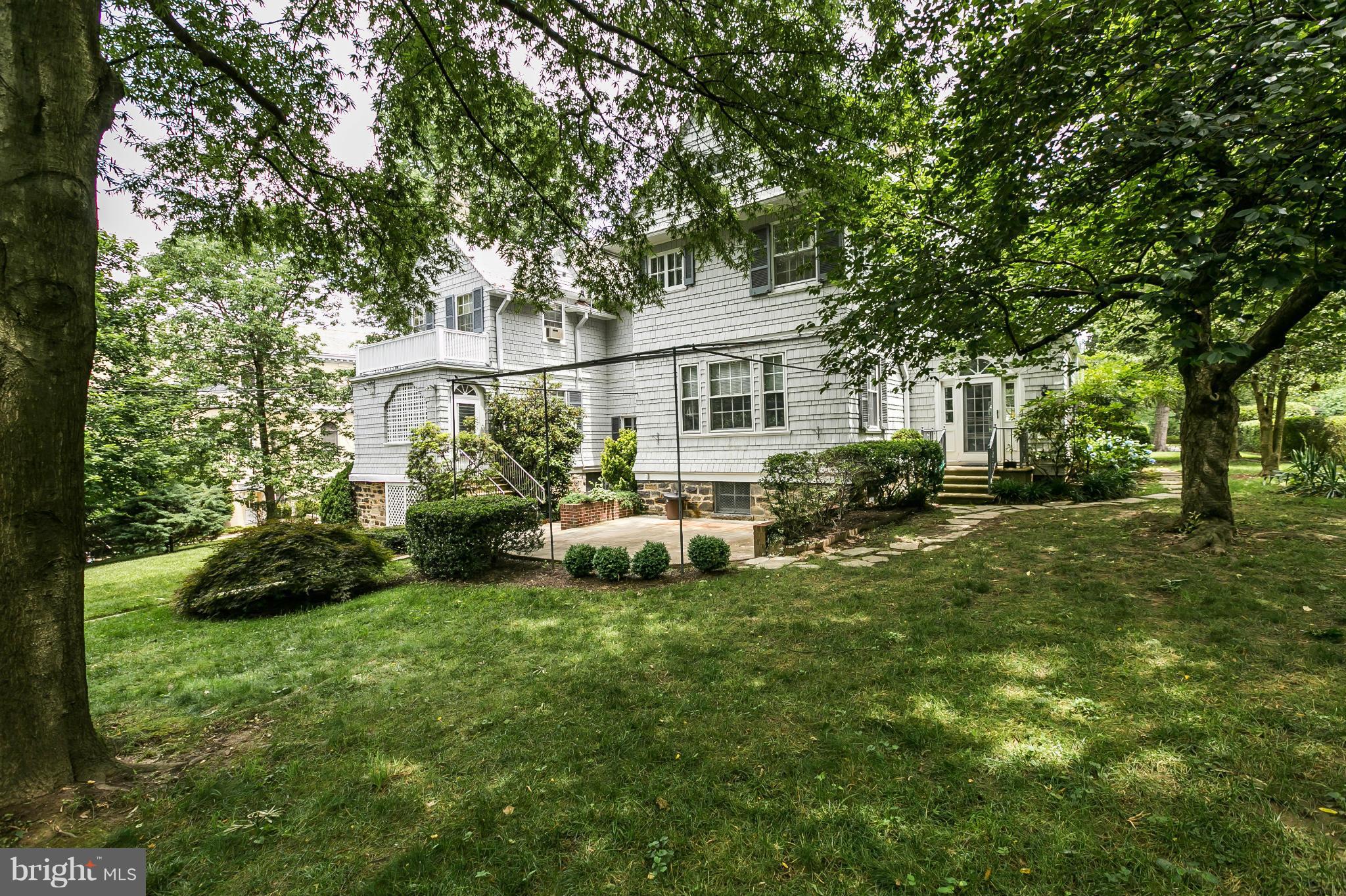 4614 Roland Avenue Baltimore, MD 21210 - Photo 7 of 13 Exterior (General)