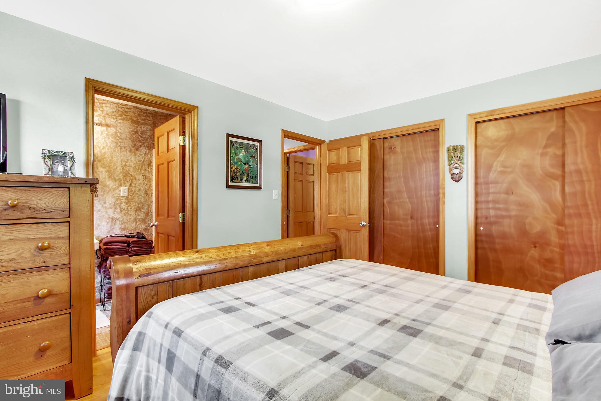 3401 Sycamore Road Dover, PA 17315 - Photo 12 of 29 Gallery Image 12