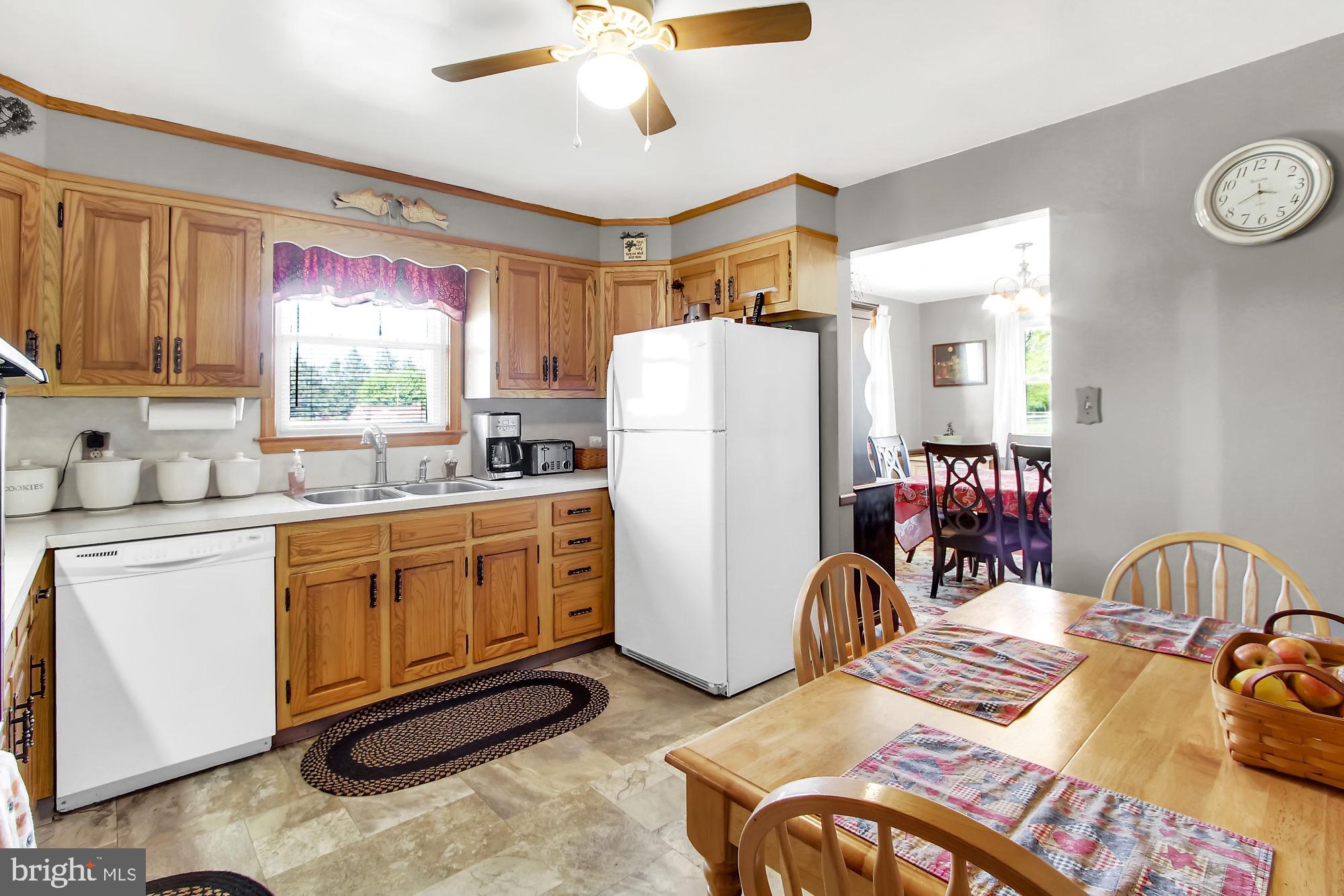 3401 Sycamore Road Dover, PA 17315 - Photo 10 of 29 Gallery Image 10
