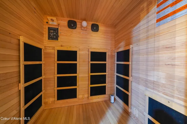 $970,000 | 430 North Nordman Road, Nordman, ID 83848