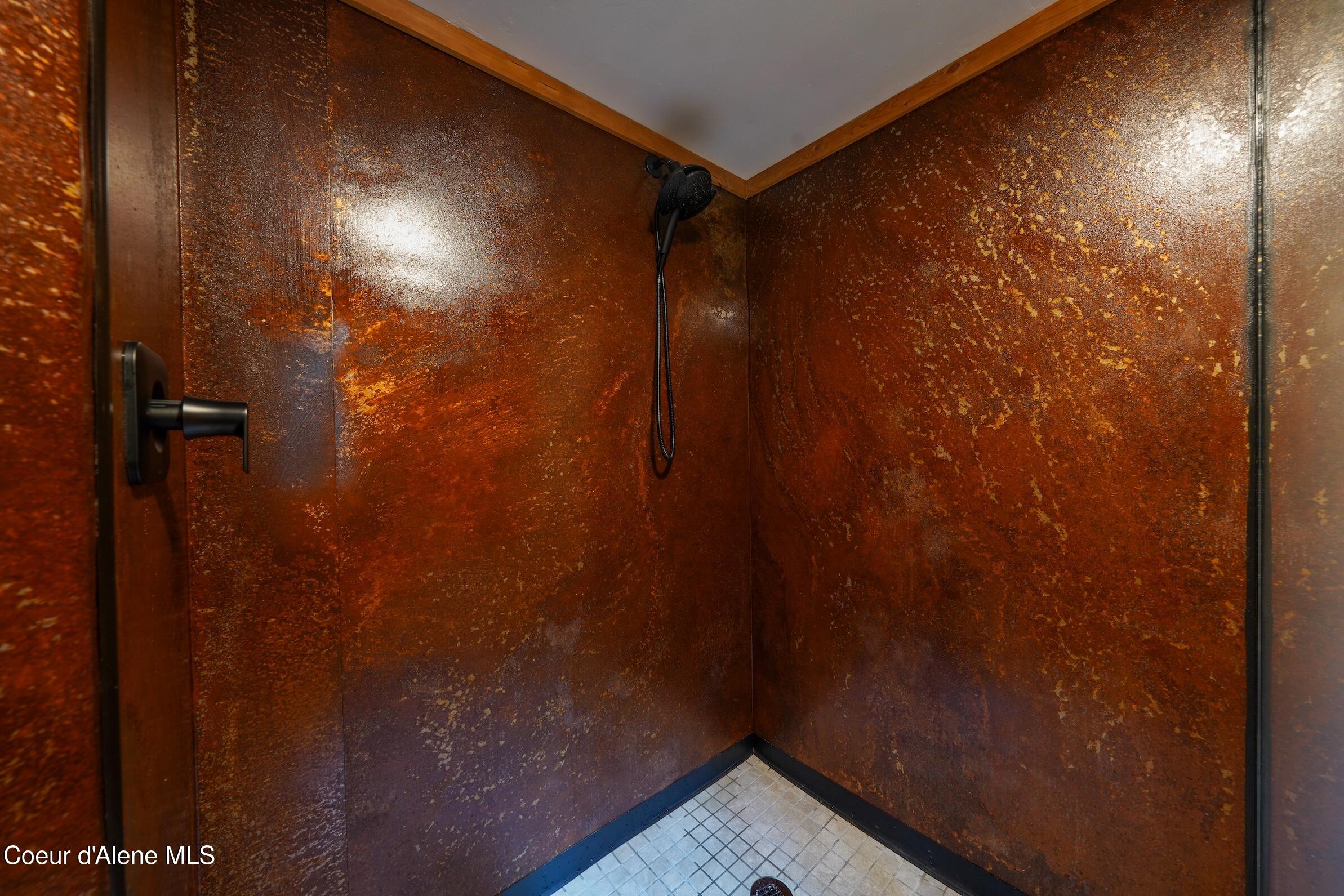 430 North Nordman Road Nordman, ID 83848 - Photo 16 of 82 DSC06897