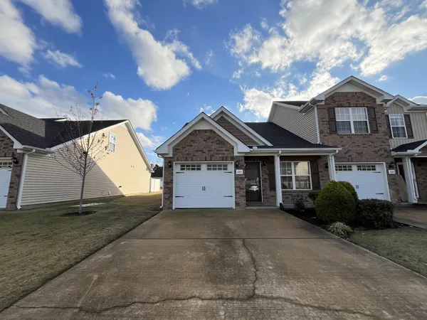 $1,795 | 3323 Risen Star Drive, Murfreesboro, TN 37128