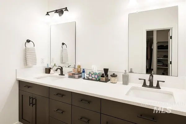 $445,999 | 1600 North Birch Street, Jerome, ID 83338