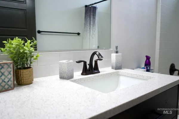 $445,999 | 1600 North Birch Street, Jerome, ID 83338