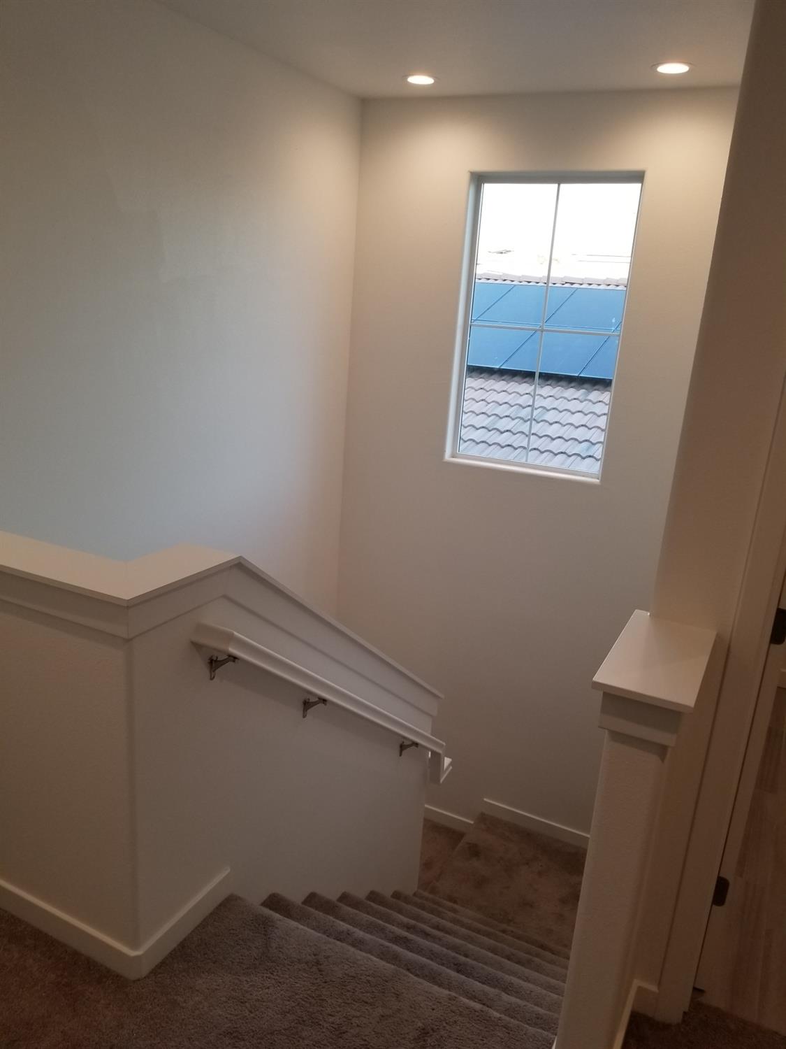 762 Ridgebank Avenue Madera, CA 93636 - Photo 12 of 38 Gallery Image 12