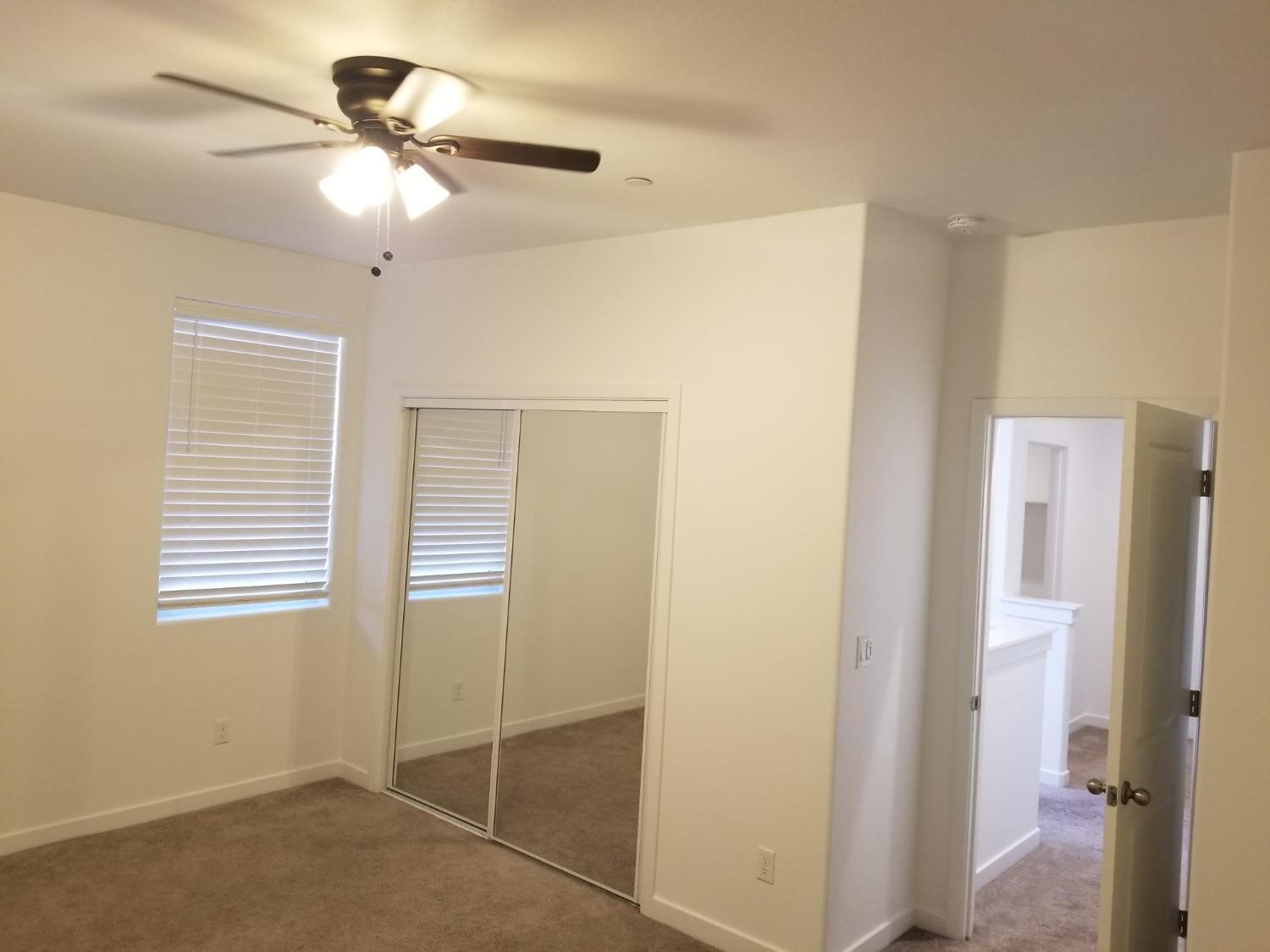 762 Ridgebank Avenue Madera, CA 93636 - Photo 21 of 38 Gallery Image 21