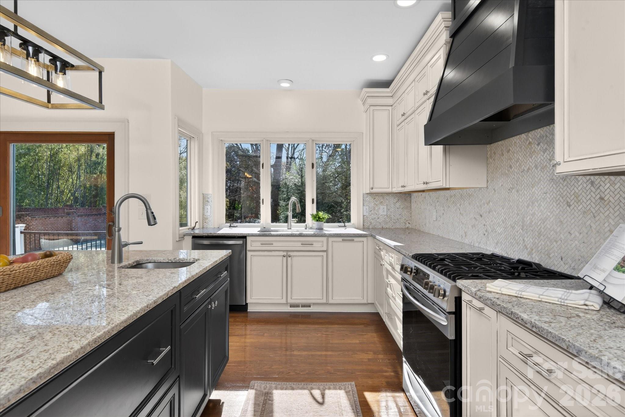4310 Canoebrook Road Charlotte, NC 28210 - Photo 18 of 48 Gallery Image 18