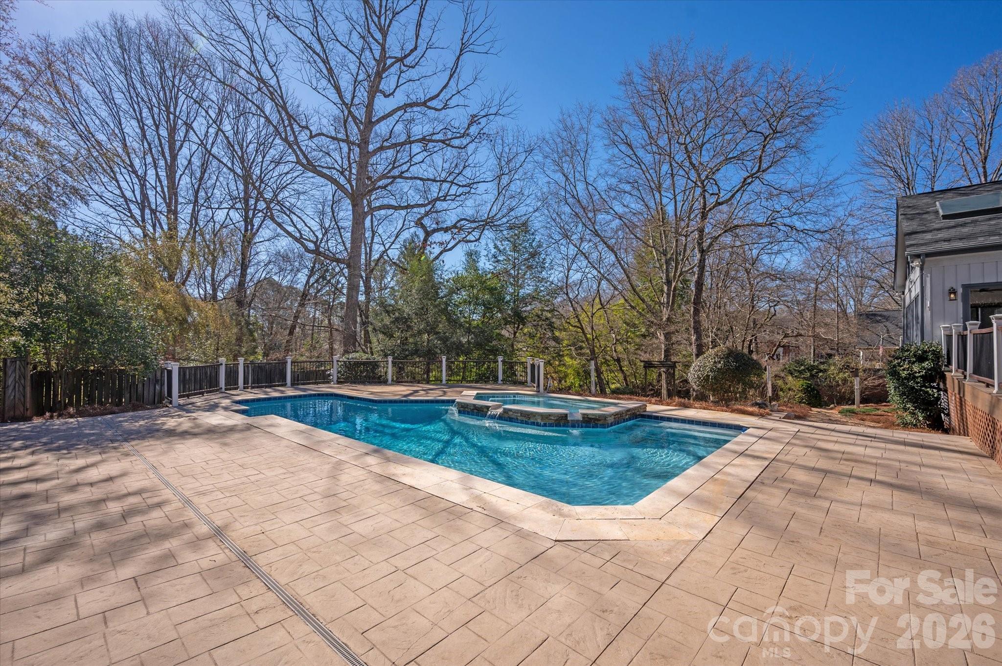 4310 Canoebrook Road Charlotte, NC 28210 - Photo 38 of 48 Gallery Image 38