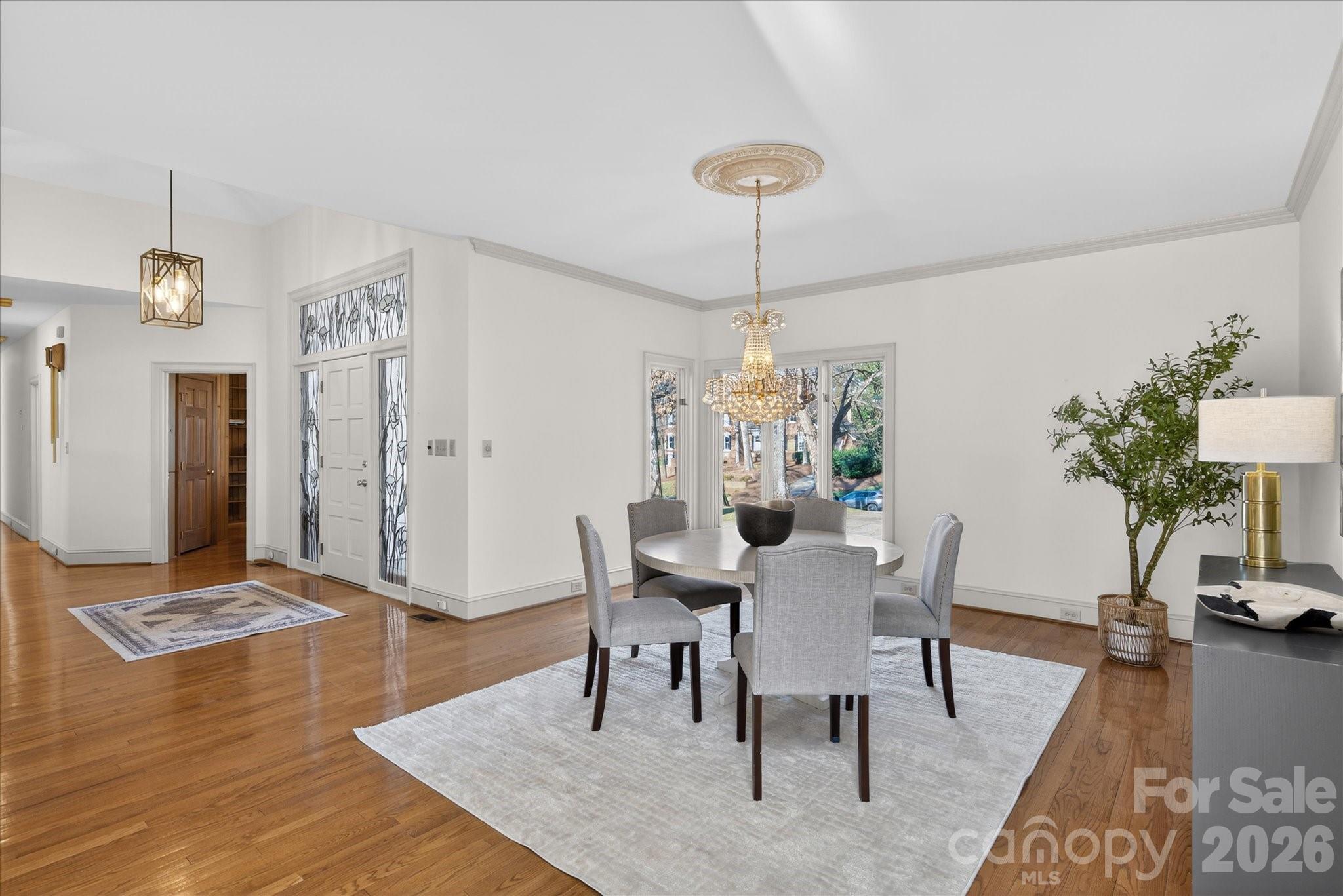 4310 Canoebrook Road Charlotte, NC 28210 - Photo 5 of 48 Gallery Image 5