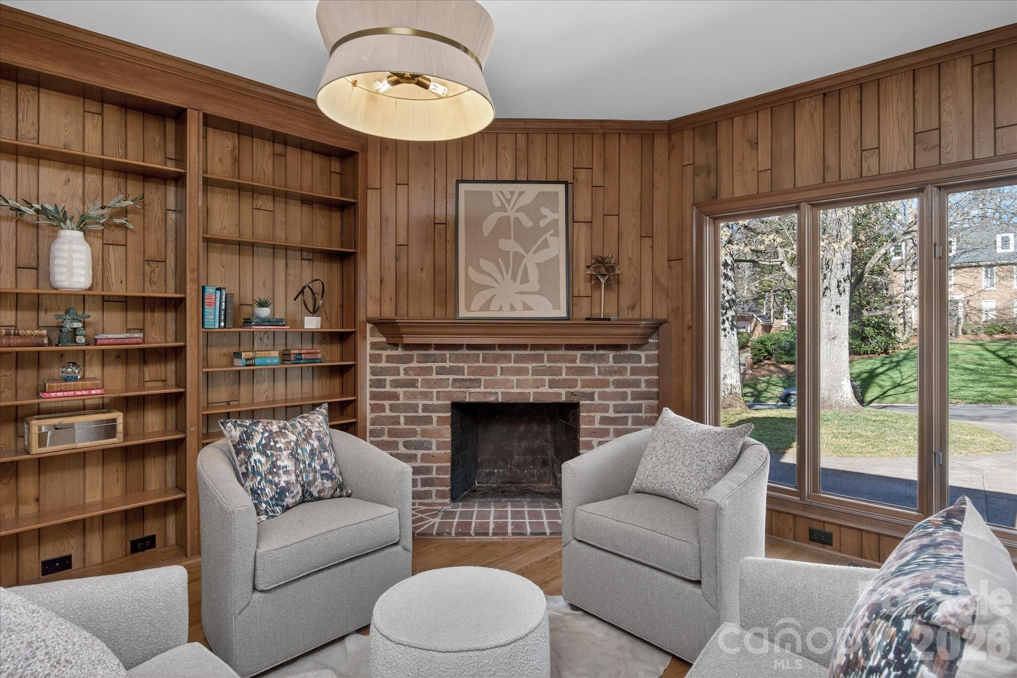 4310 Canoebrook Road Charlotte, NC 28210 - Photo 8 of 48 Gallery Image 8