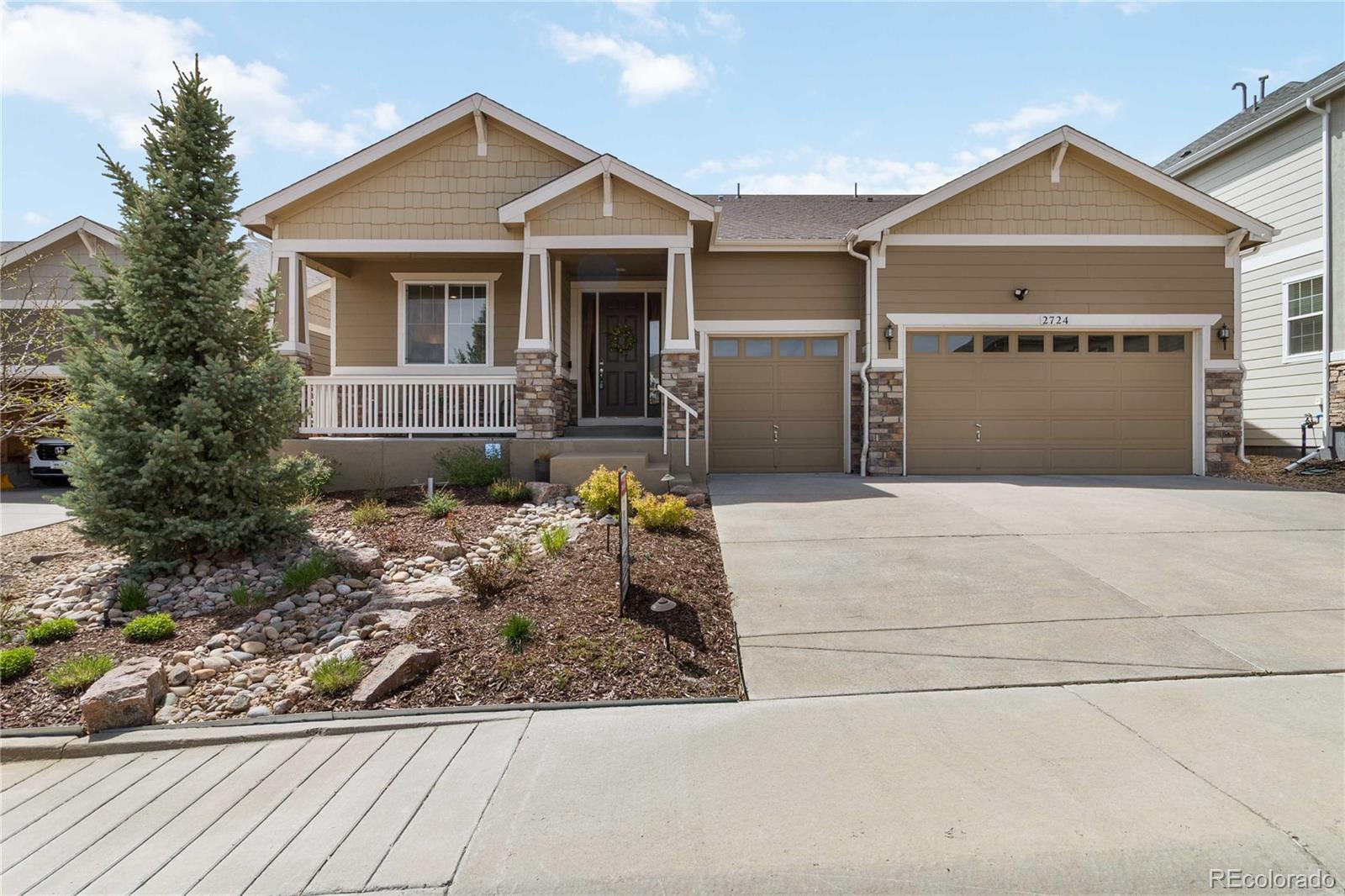 2724 Rising Moon Way Castle Rock, CO 80109 - Photo 4 of 43 Gallery Image 4