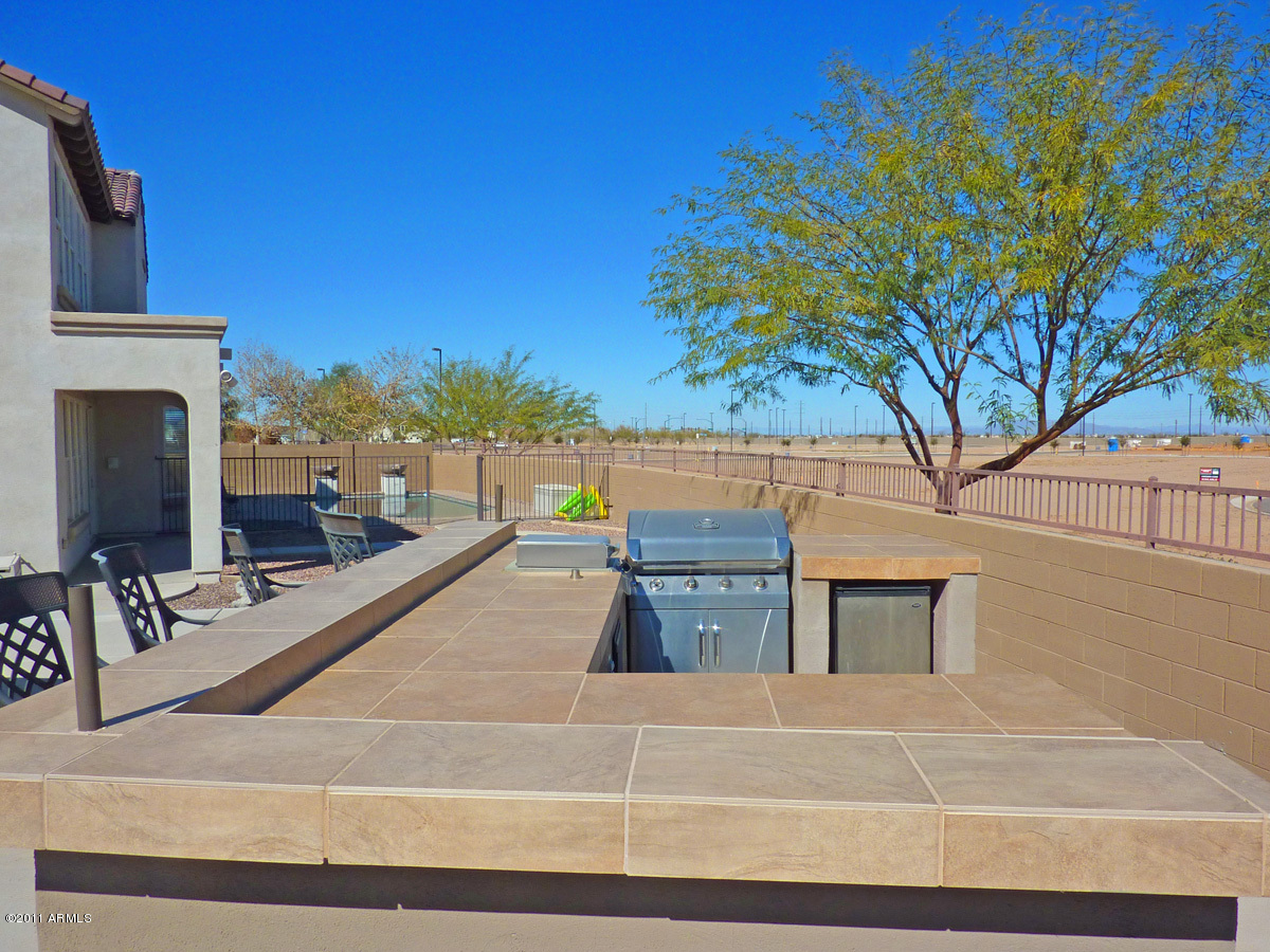 4564 East Bonanza Road Gilbert, AZ 85297 - Photo 28 of 36 Built in BBQ