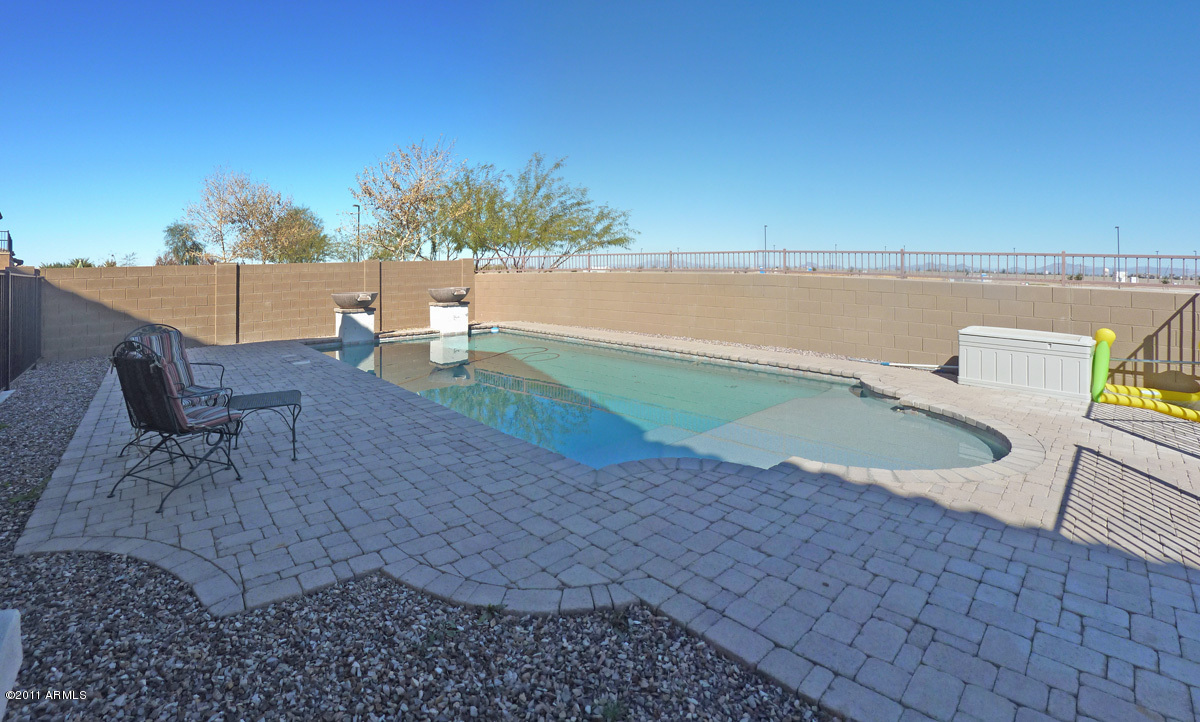 4564 East Bonanza Road Gilbert, AZ 85297 - Photo 30 of 36 Backyard - Pool 1